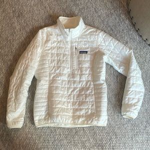 Women’s Patagonia Nano Puff. White. Size small. Excellent condition.